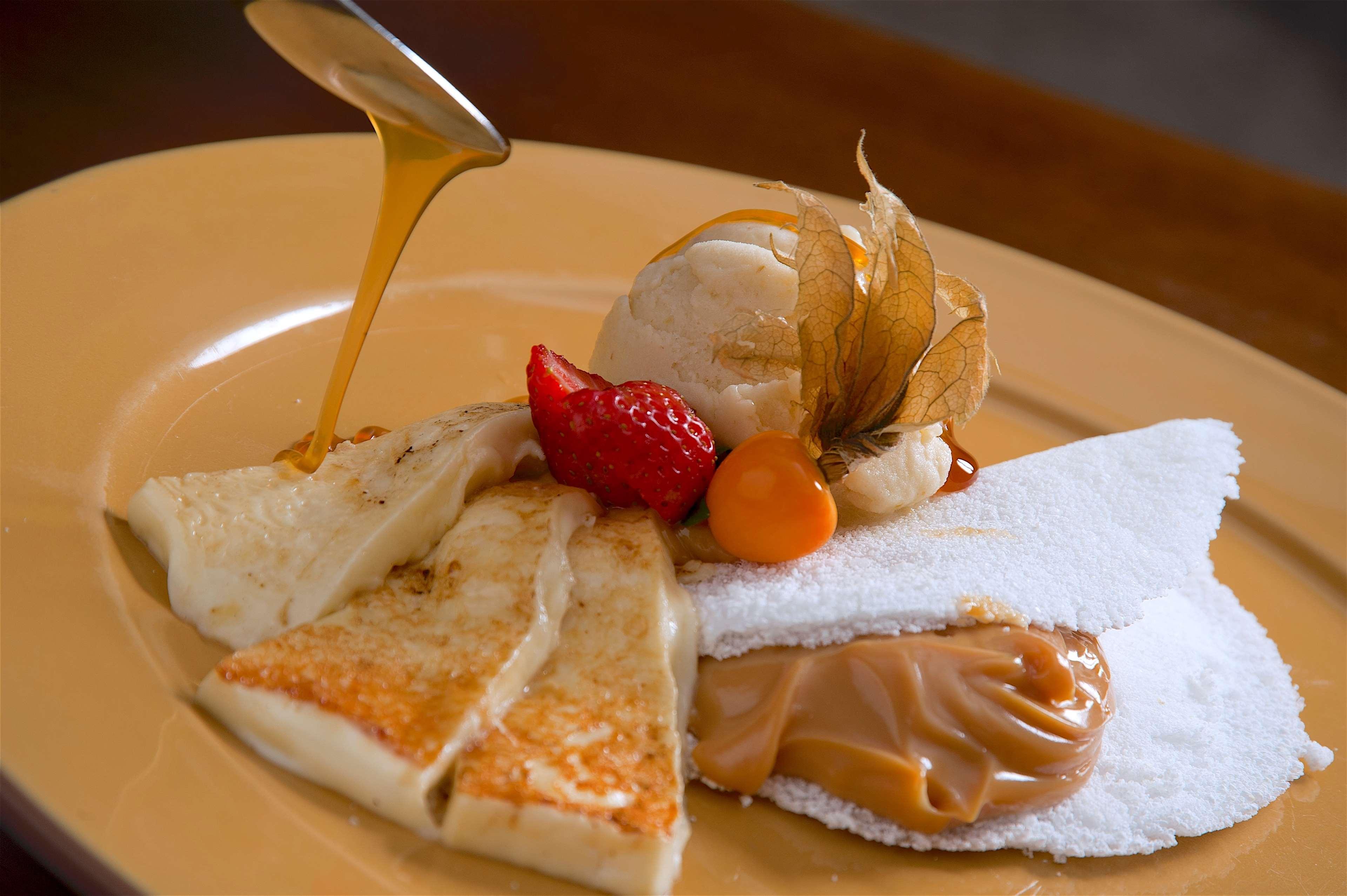 Best Western Premier Maceio Экстерьер фото A dessert with Cajeta